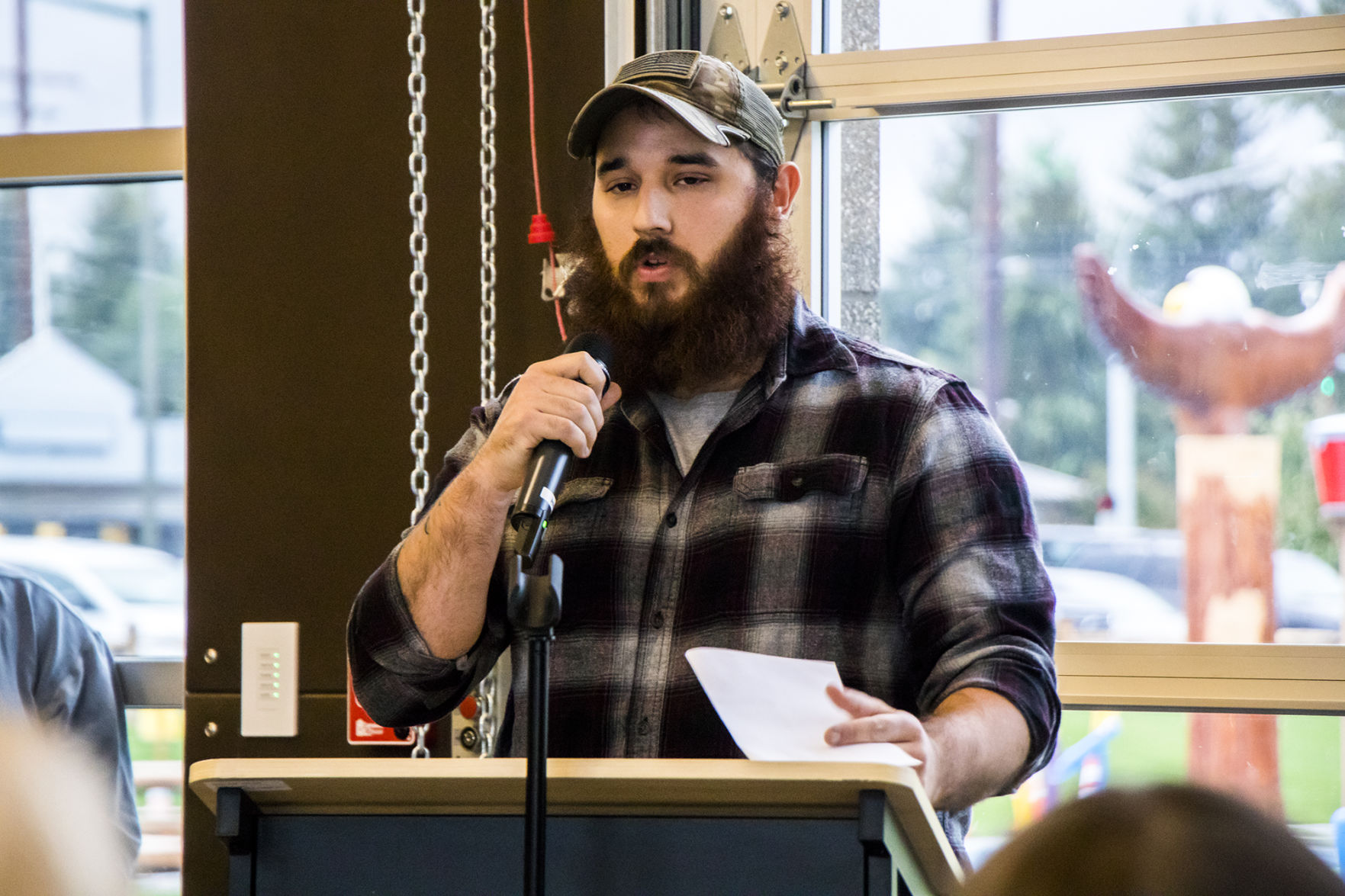 yelm.190918.homeless.meeting.jw12.jpg